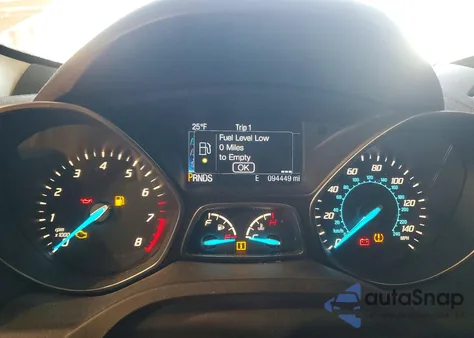 2016 Ford Escape S z USA, uszkodzony, nr VIN 1FMCU0F73GUB89831